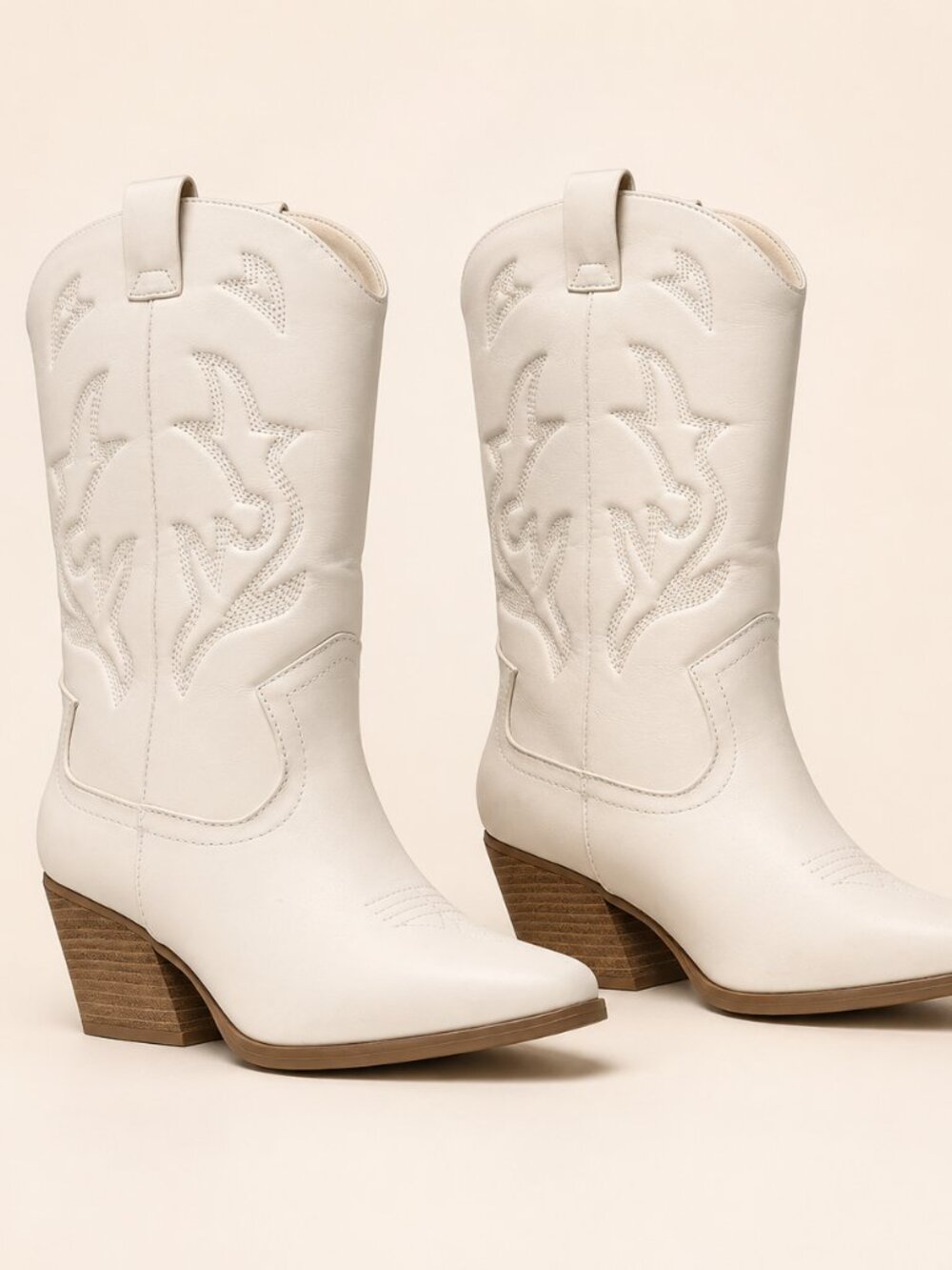 White Western Cowboy Boots Pointed Toe Block Heel Size 7
